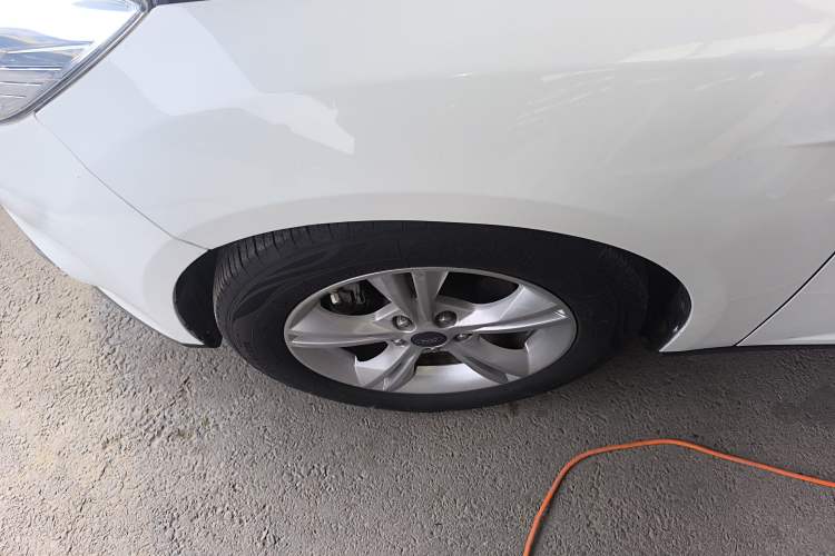 Used Ford Focus 2012 Hatchback 1.6L Automatic Fashion Edition