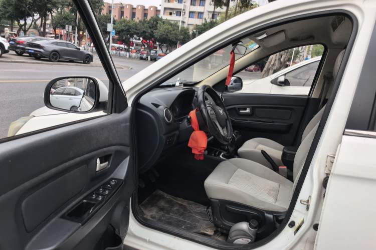 Used HYOSOW H2 2016 H2E 1.5L Elite Model BJ415B