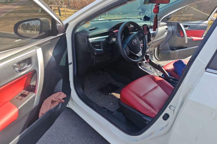 Used Toyota Corolla 2014 1.6L CVT GL
