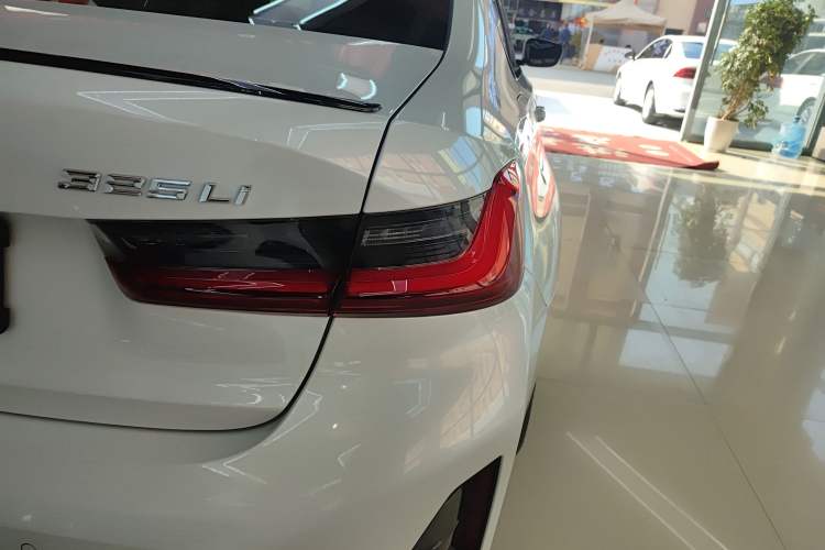 Used BMW 3 Series 2024 325Li M Sport Night Edition Package