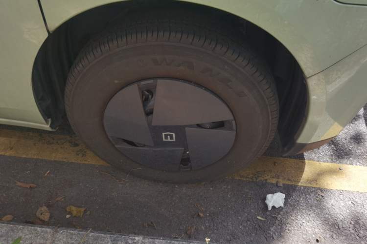 Used Farizon Super VAN 2024 Zhifu Edition Mid-Drive Mid-Roof 66 kWh
