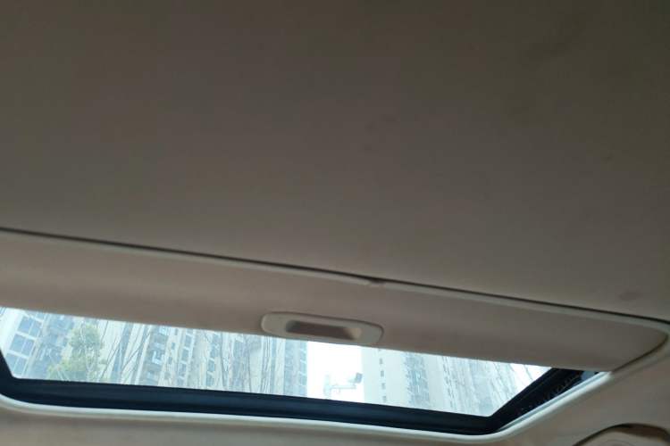 Used BYD S6 2012 2.0L Manual Luxury Version
