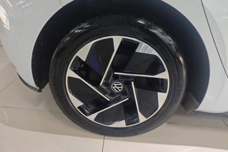 Used Volkswagen ID.3 2022 Active Pure Intelligent Enjoyment Edition
