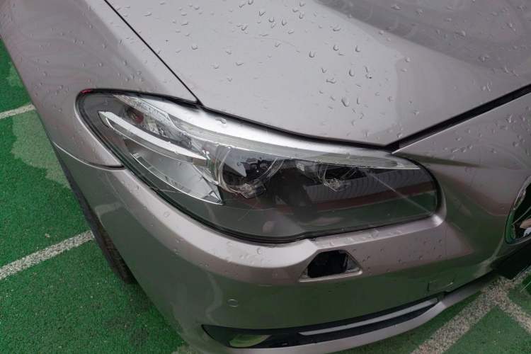 Used BMW 5 Series 2013 520Li Elegant Edition Right Front Headlight