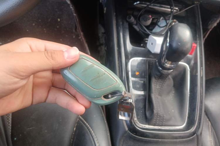 Used Roewe i5 2020 1.5L Automatic 4G Connect Luxury Flagship Edition
