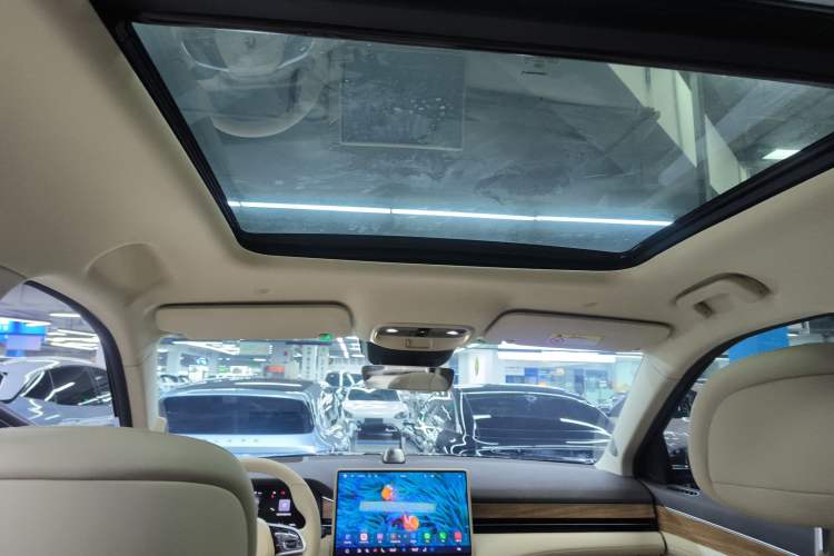 Used Hima AITO M7 2024 1.5T Intelligent Driving 4WD Max Edition 5 Seats Headliner