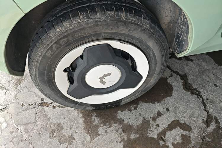 Used Wuling Hongguang MINIEV 2021 Macaron Premium Model – Lithium Iron Phosphate Exterior 5