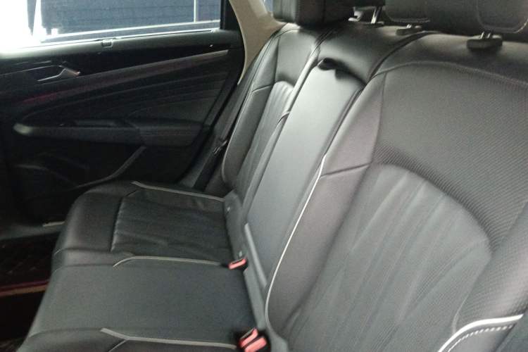 Used Volkswagen Passat 2023 330TSI Luxury Edition
