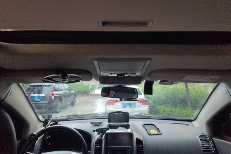 Used Chevrolet Captiva 2012 2.4L 4x4 Flagship Edition 7 Seats Headliner