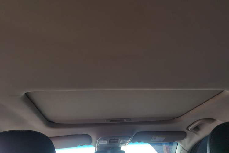 Used Geely Auto Emgrand GL 2018 1.4T Manual Elite Smart Connectivity Version