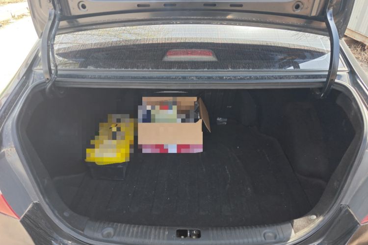 Used Hyundai Celesta 2011 1.6L Manual Comfort Edition
