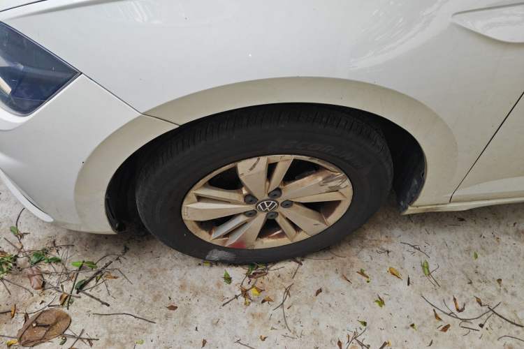 Used Volkswagen Polo 2023 Revised Plus 1.5L Automatic – Enjoy Life Edition Left Front Wheel Hub