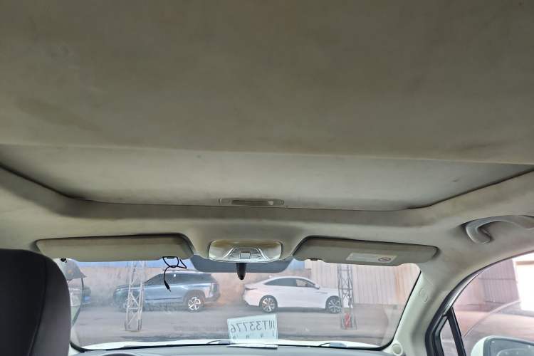 Used GAC Trumpchi GS4 2016 235T Manual Luxury Edition Headliner