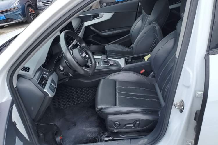Used Audi A4L 2020 40 TFSI Fashion Dynamic Model