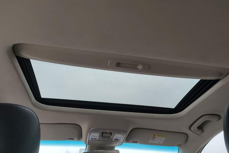 Used Geely Auto Emgrand GL 2018 1.4T DCT Prestige Smart Connectivity Version
