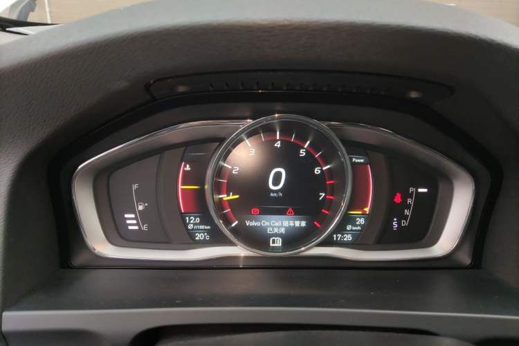 Used Volvo V60 2014 Restyled T5 Zhiya Edition
