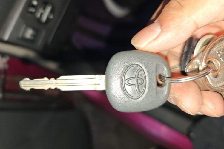 Used Toyota Yaris 2011 1.6E Automatic Charm Edition Vehicle Key