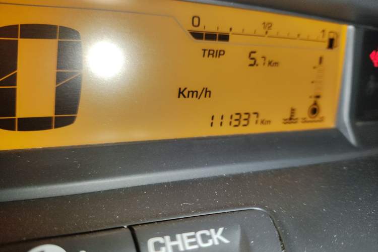 Used Citroen C-Quatre 2013 Sedan 2.0L Automatic Joyful Model Odometer Close Up