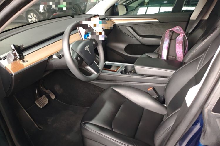 Used Tesla Model Y 2021 Long-Range All-Wheel-Drive Version 3D7