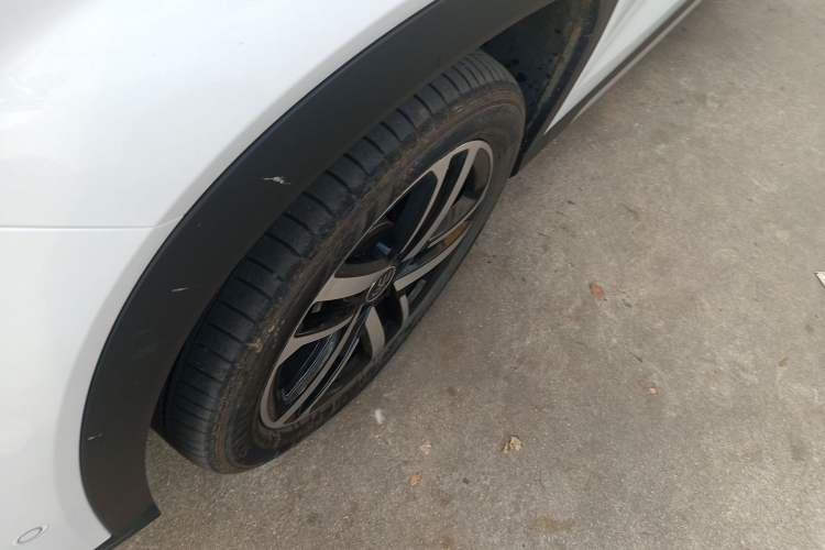 Used BYD Song L DM-i 2025 Intelligent Driving Version 112 km Leading Trim
