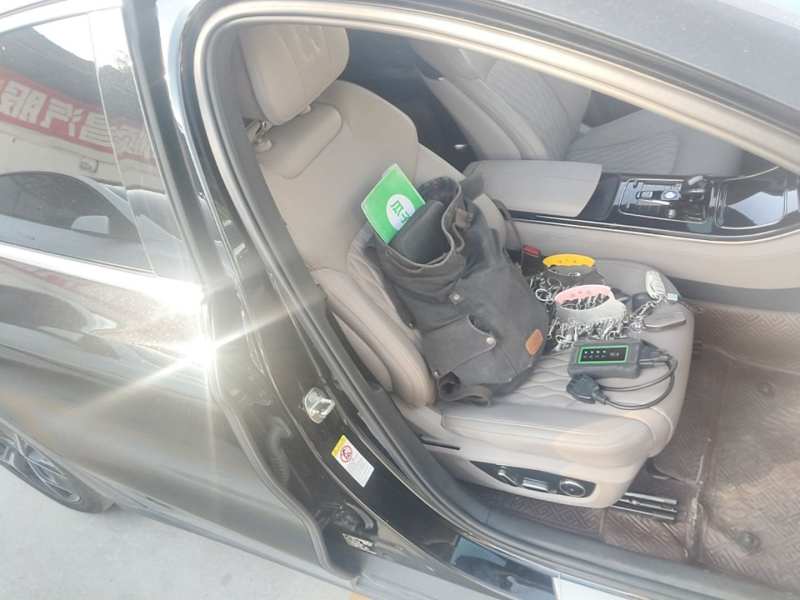 Used BYD Han 2024 EV Glory Edition 605KM Front-Wheel-Drive Premium Model — 24