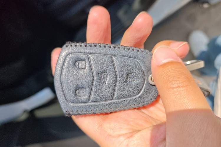 Used Cadillac XT4 2021 28T Two-Wheel Drive Luxury Version Vehicle Key