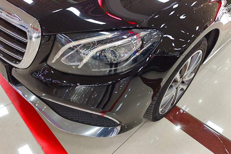 Used Mercedes-Benz E-Class 2019 E 200 L 4MATIC
