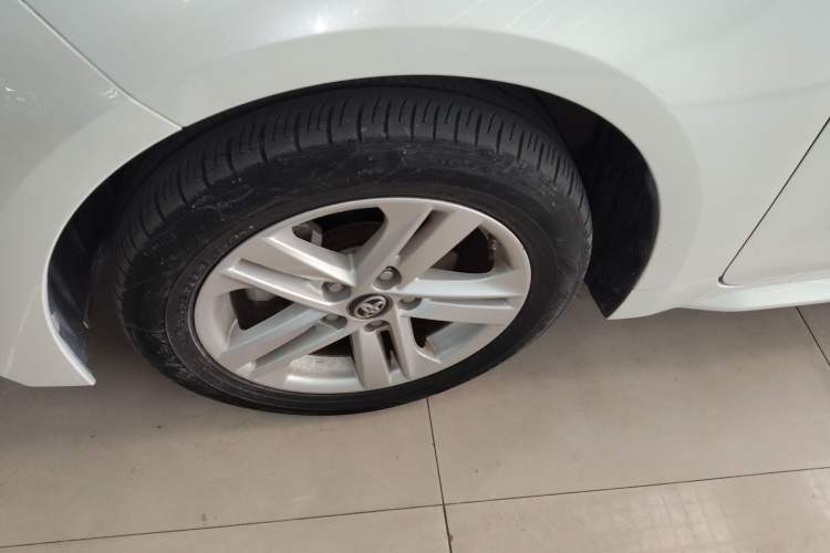 Used Toyota Levin 2019 185T CVT Entry-Level Version China VI Standard