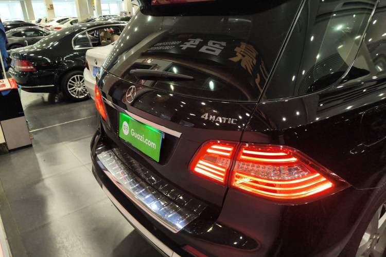 Used Mercedes-Benz M-Class 2015 ML 320 4MATIC