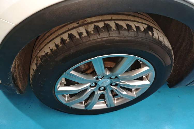 Used Cadillac XT4 2018 28T Two-Wheel Drive Leading Version
