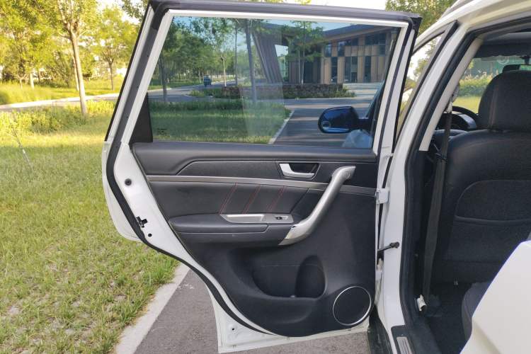 Used Haval M6 2017 1.5T Manual Two-Wheel Drive Elite Model