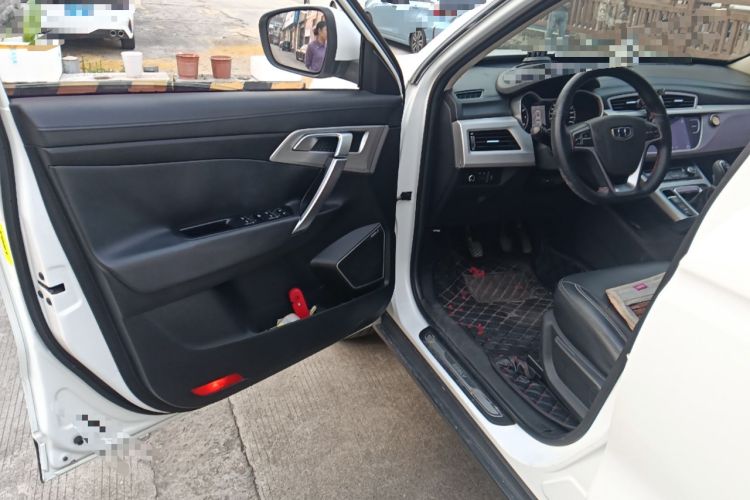 Used Geely Auto Emgrand X7 Sport 2016 2.0L Manual ZhiShang Version