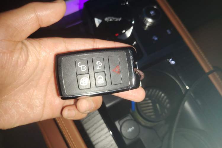 Used Jaguar XFL 2023 XFL 2.0T P250 Two-Wheel-Drive Elite Sport Edition
