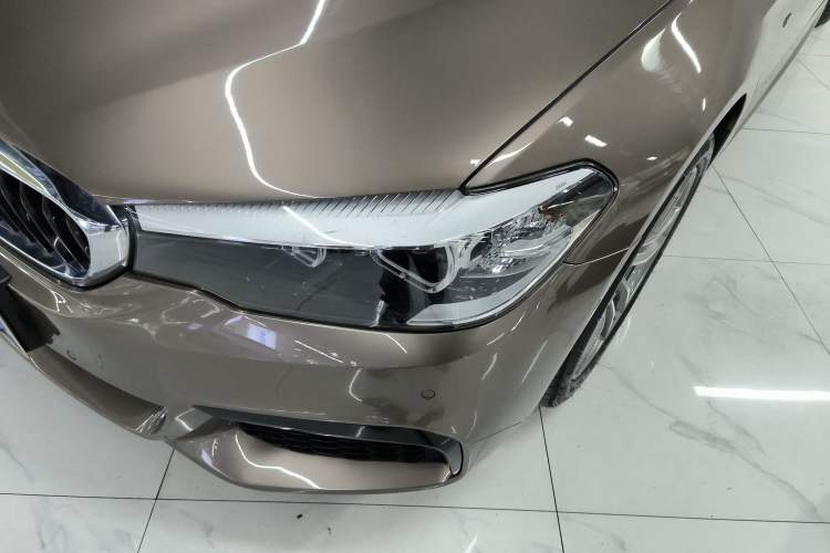 Used BMW 5 Series 2019 525Li M Sport Package