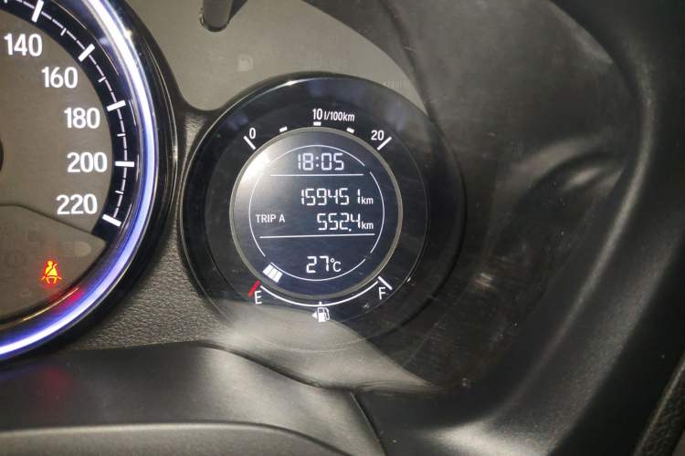 Used Honda XR-V 2020 1.5L CVT Comfort Version Odometer Close Up