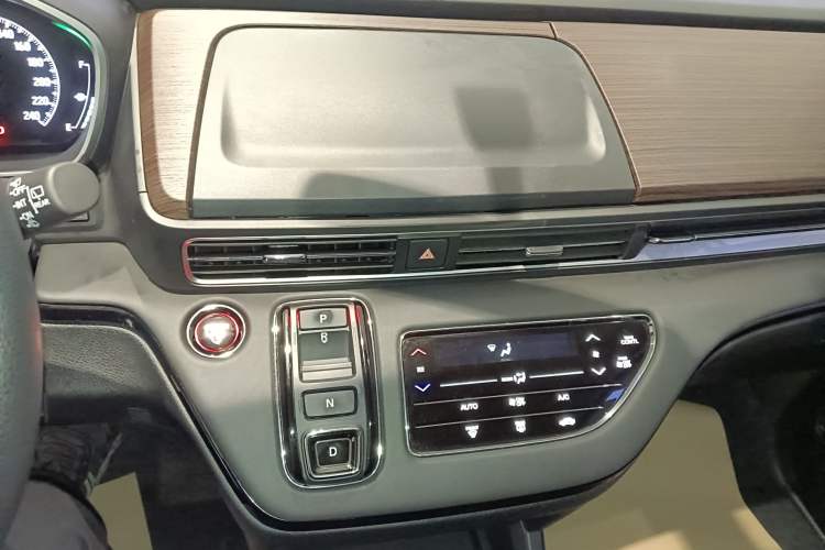 Used Honda Odyssey 2026 Model—2.0L e:HEV Sharp·Joyful Enjoyment Version
