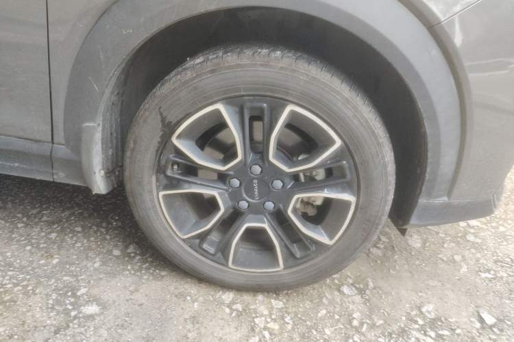 Used Lynk & Co 06 2020 1.5T Type Plus Right Front Wheel Hub