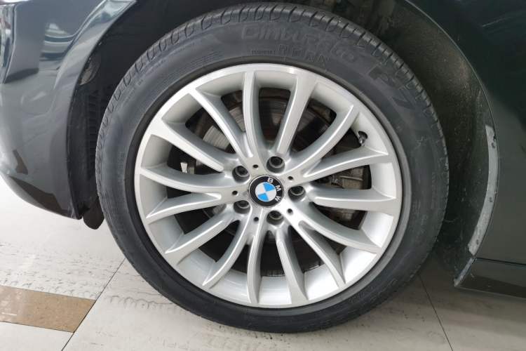 Used BMW 5 Series 2017 525Li Luxury Design Package
