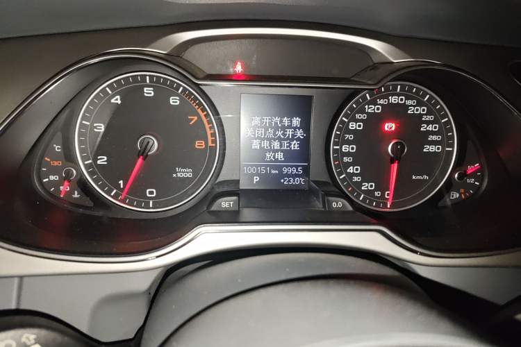 Used Audi A4L 2013 35 TFSI Automatic Standard Model
