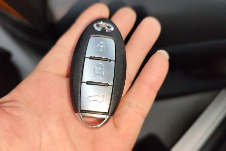 Used Infiniti Q50L 2016 2.0T Enjoyment Edition Interior 1