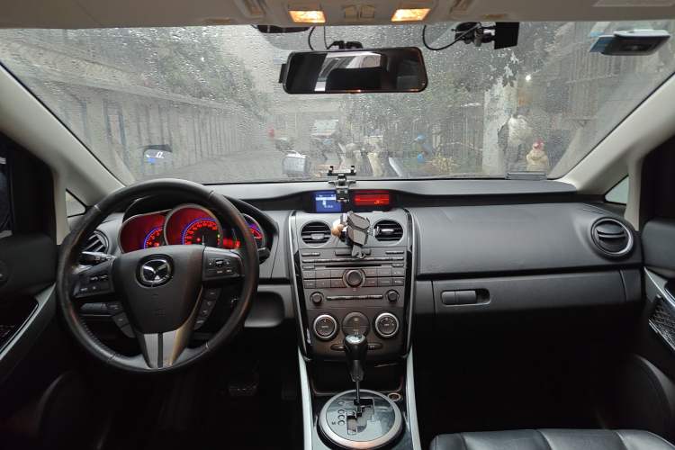 Used Mazda CX-7 2014 2.5L 2WD Luxury Edition
