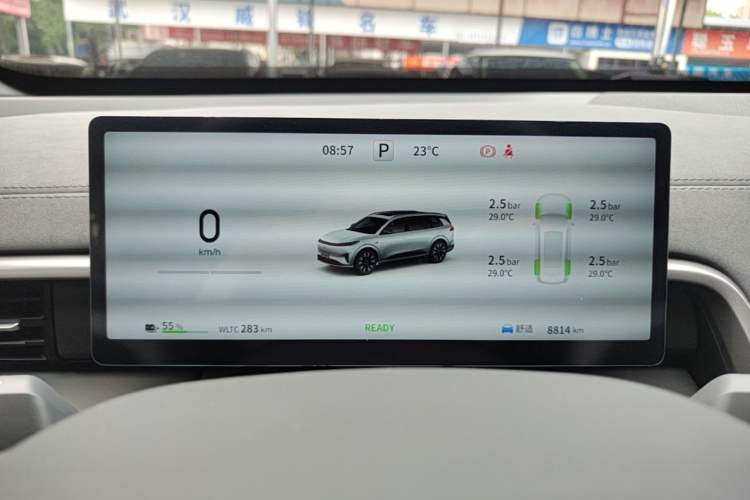 Used Dongfeng eπ eπ008 2026 Model Six-Seat Pure-Electric Family Edition
