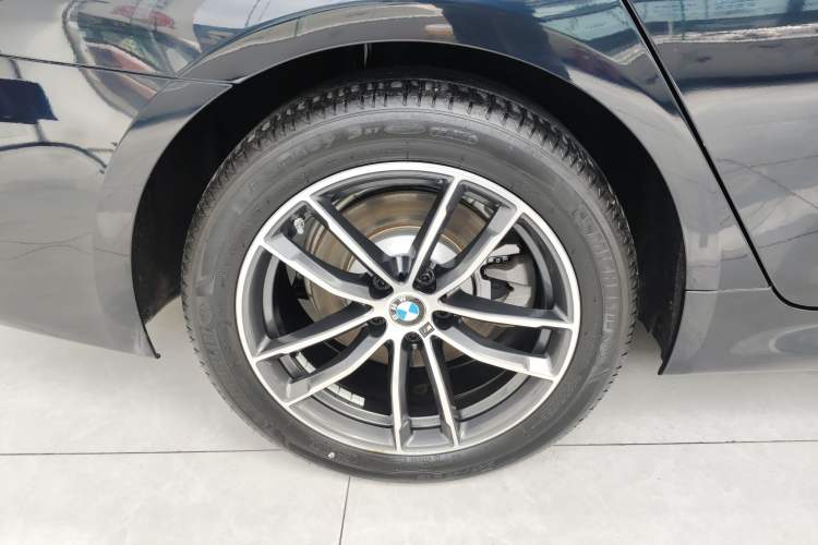 Used BMW 5 Series 2022 Restyled 525Li M Sport Package