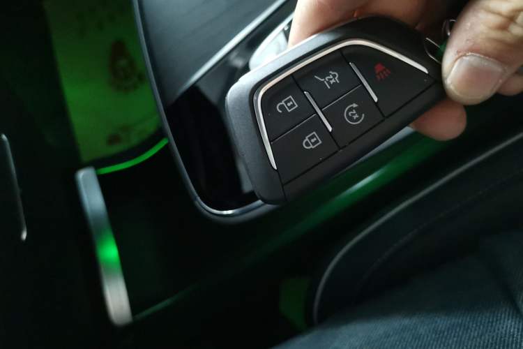 Used Cadillac LYRIQ 2022 Four-Wheel-Drive High-Performance Deluxe Edition Interior 1