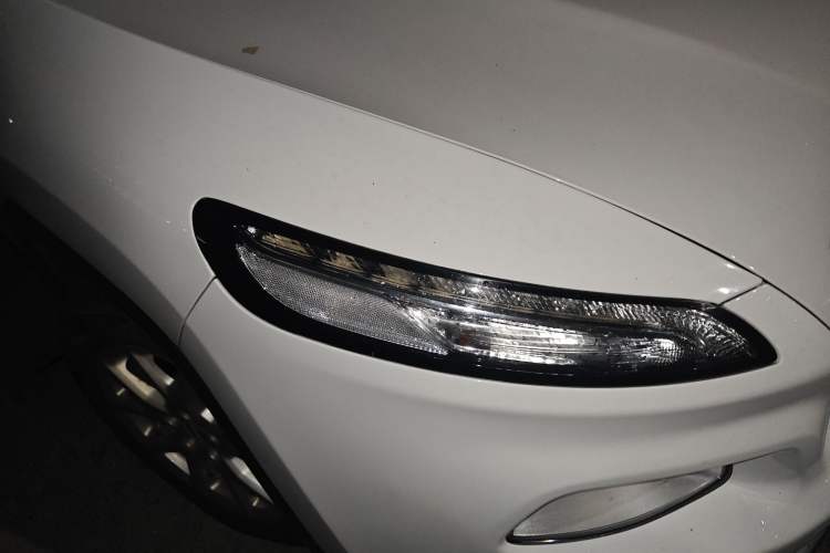 Used Jeep Cherokee 2016 2.4L Leading Smart Version
