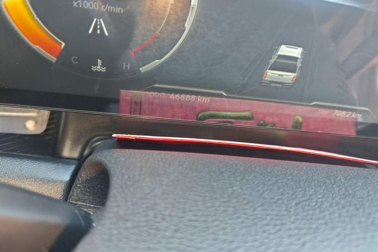 Used JMC DaDao 2023 Fly-Jiang 2.3T Diesel Automatic 4x4 Extreme Edition Odometer Close Up