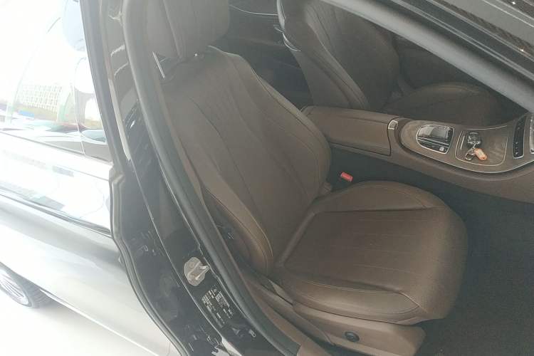 Used Mercedes-Benz E-Class 2021 Facelift E 300 L Stylish Edition