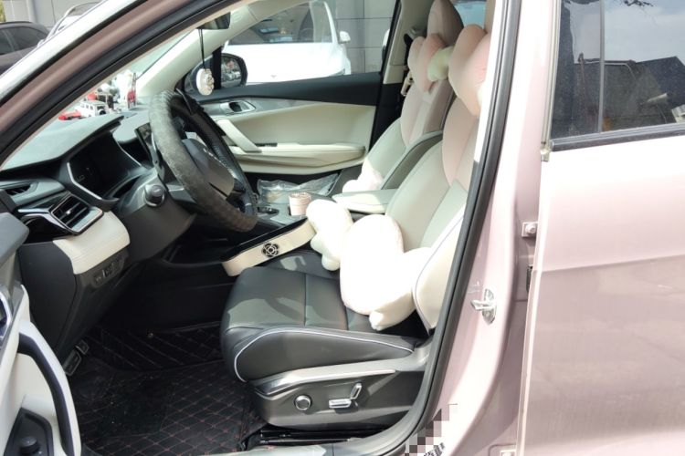 Used Lynk & Co 06 2021 1.5T Shero Pink Special Edition
