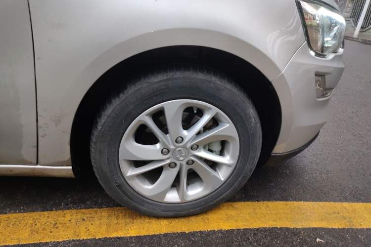 Used SINOGOLD GM3 2018 Advanced Version Right Front Wheel Hub