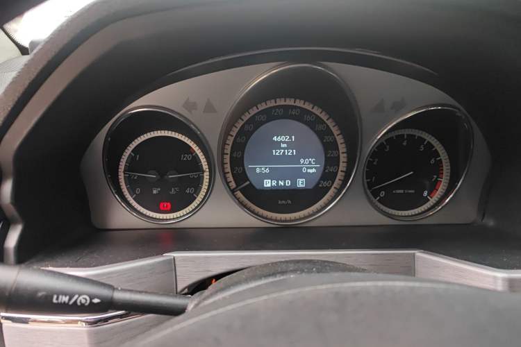 Used Mercedes-Benz GLK-Class 2012 GLK 300 4MATIC Luxury Model